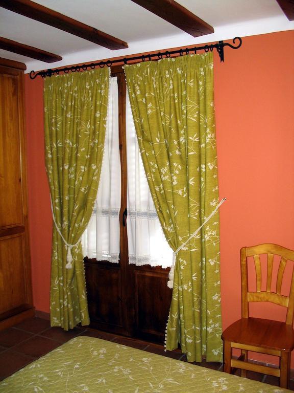 Apartamentos Casa Gallan Sarvisé Room photo