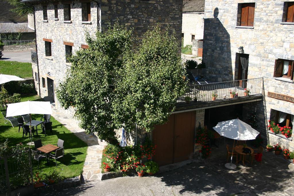 Apartamentos Casa Gallan Sarvisé Exterior photo