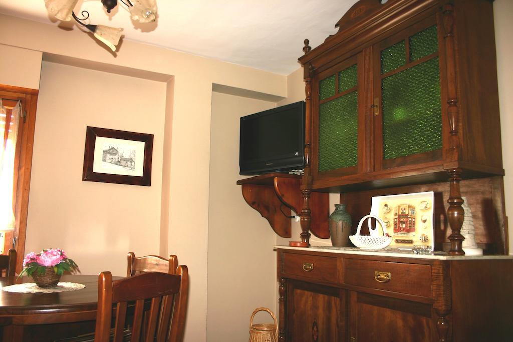 Apartamentos Casa Gallan Sarvisé Room photo