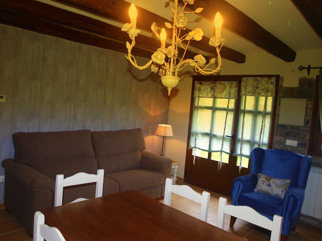 Apartamentos Casa Gallan Sarvisé Room photo